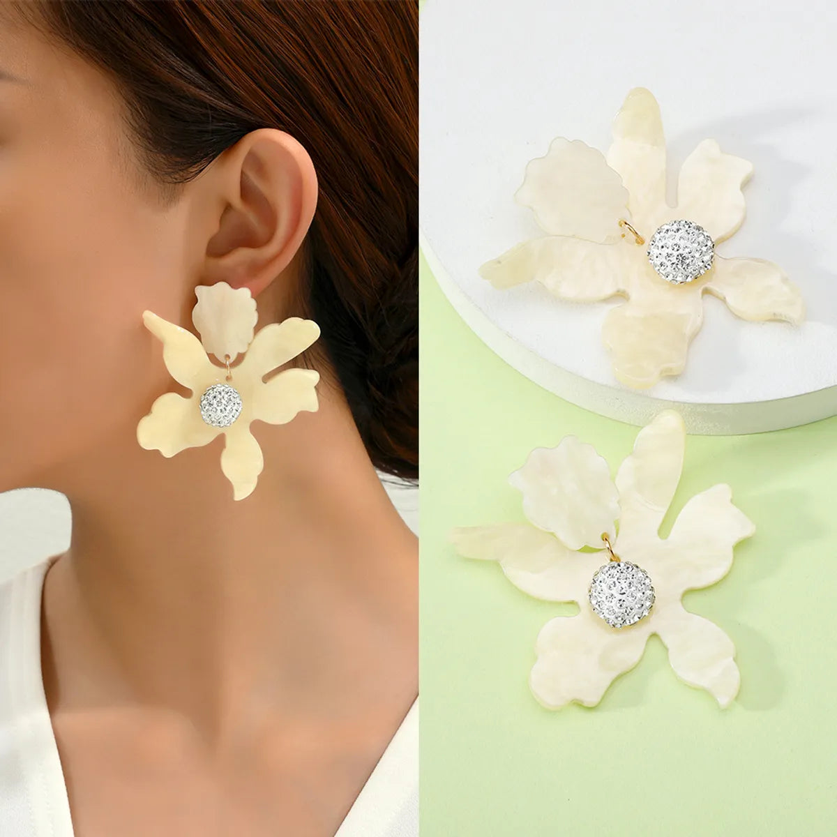 1 Pair Simple Style Flower Spray Paint Zinc Alloy Dangling Earrings