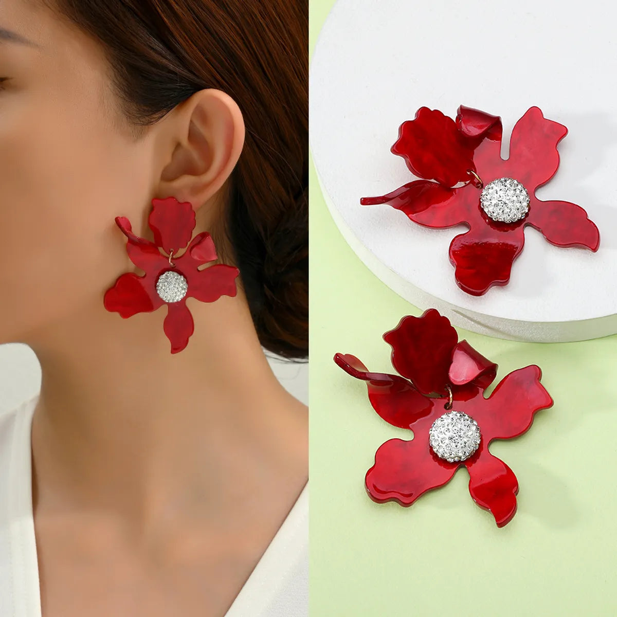 1 Pair Simple Style Flower Spray Paint Zinc Alloy Dangling Earrings