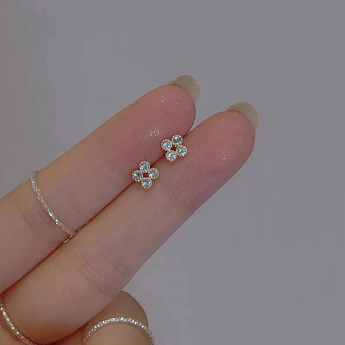 1 Pair Simple Style Flower Sterling Silver Inlay Zircon Ear Studs