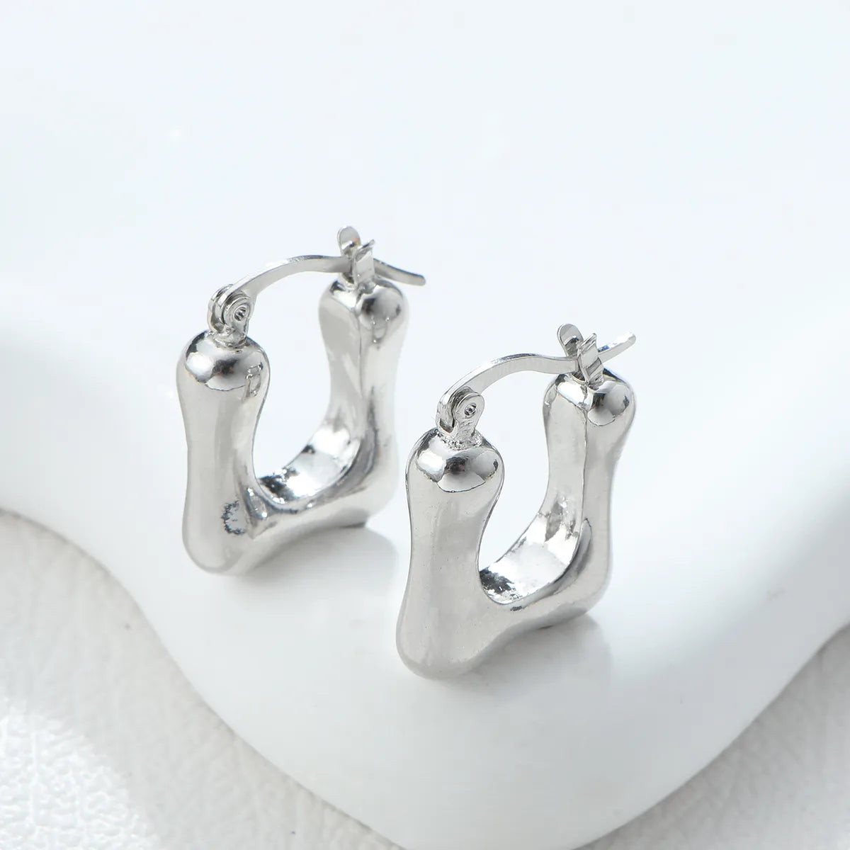 1 Pair Simple Style Geometric Alloy Earrings