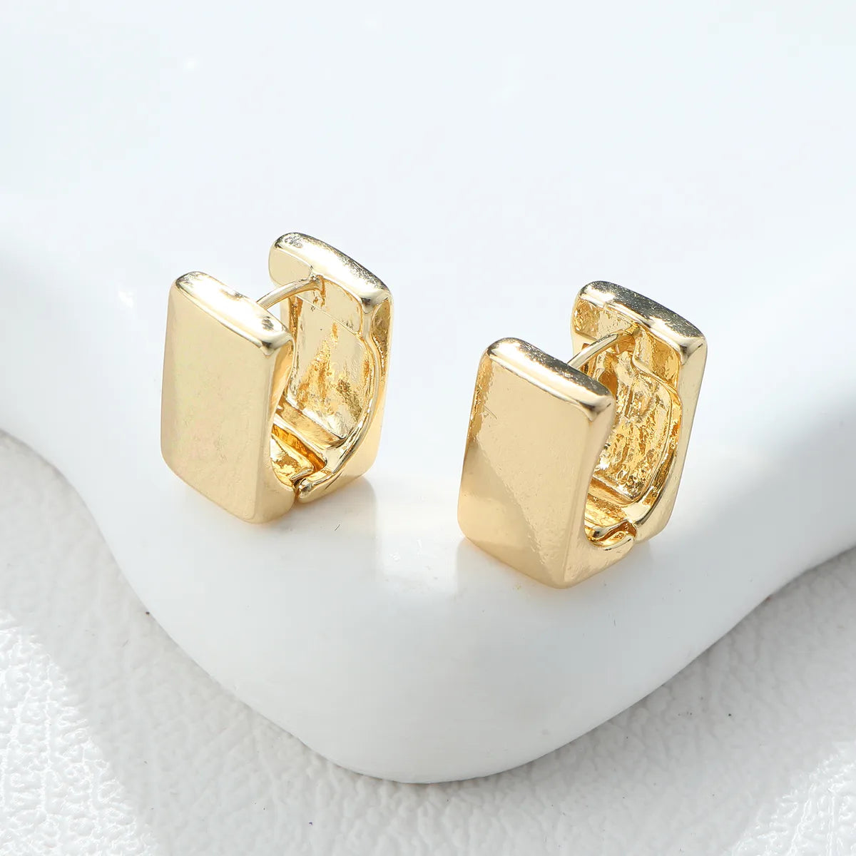 1 Pair Simple Style Geometric Alloy Earrings