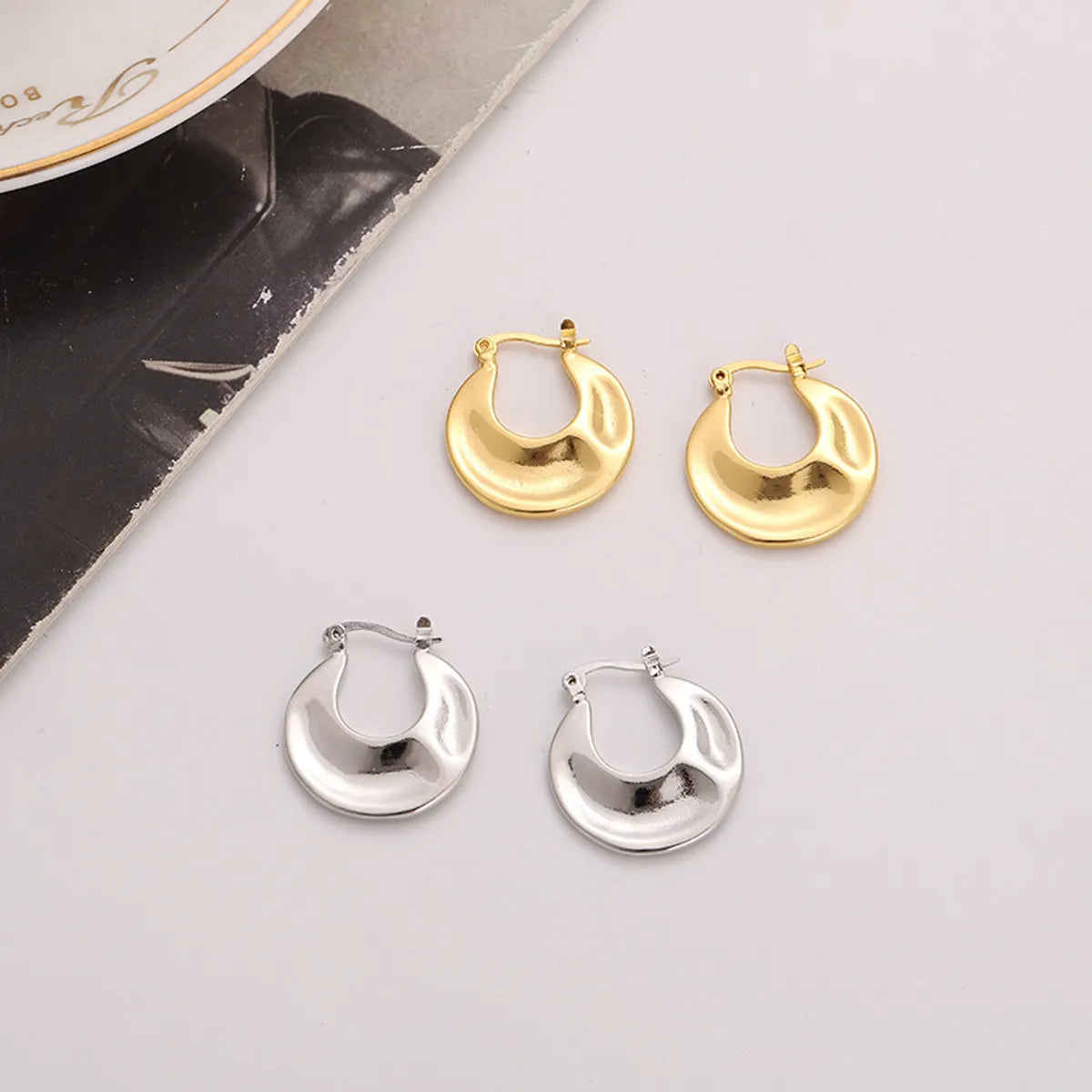 1 Pair Simple Style Geometric Plating Metal Earrings