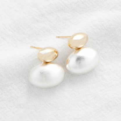 1 Pair Simple Style Geometric Oval Plating Inlay Copper Pearl Ear Studs