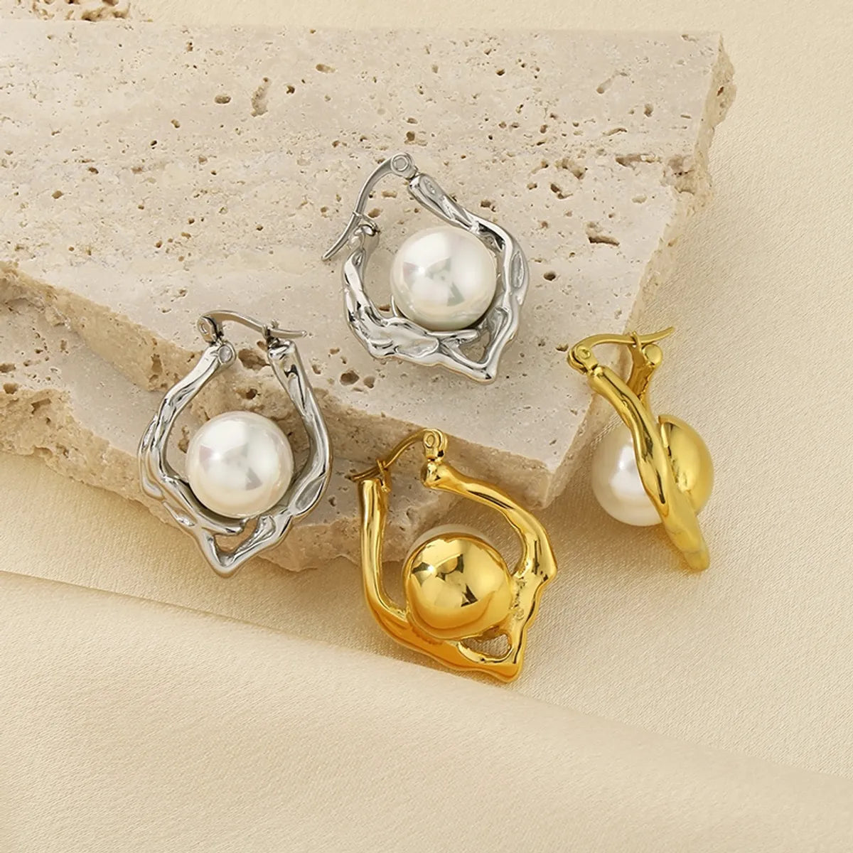 1 Pair Simple Style Geometric Plating 304 Stainless Steel Imitation Pearl 18K Gold Plated Ear Studs