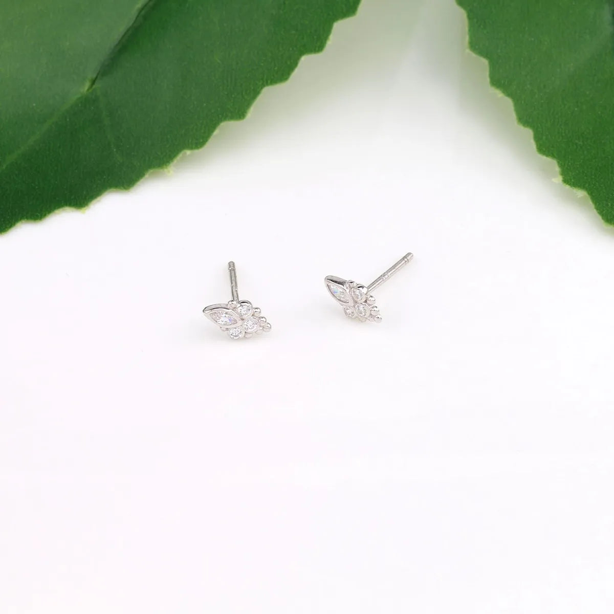 1 Pair Simple Style Geometric Plating Inlay Sterling Silver Zircon Ear Studs