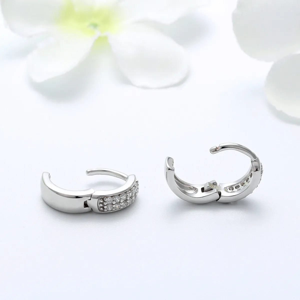 1 Pair Simple Style Geometric Plating Inlay Sterling Silver Zircon White Gold Plated Ear Studs