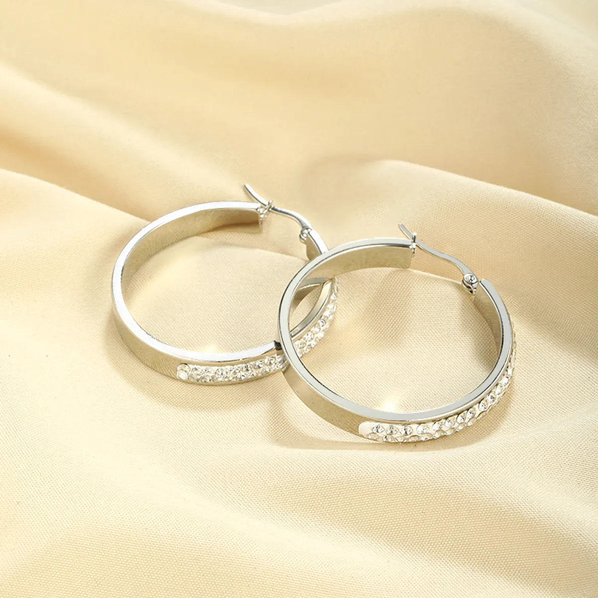 1 Pair Simple Style Geometric Polishing Plating Inlay Stainless Steel Zircon Steel Color Hoop Earrings