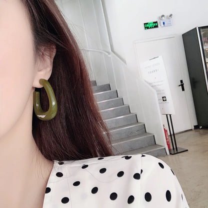 1 Pair Simple Style Geometric Resin Ear Cuffs Ear Studs