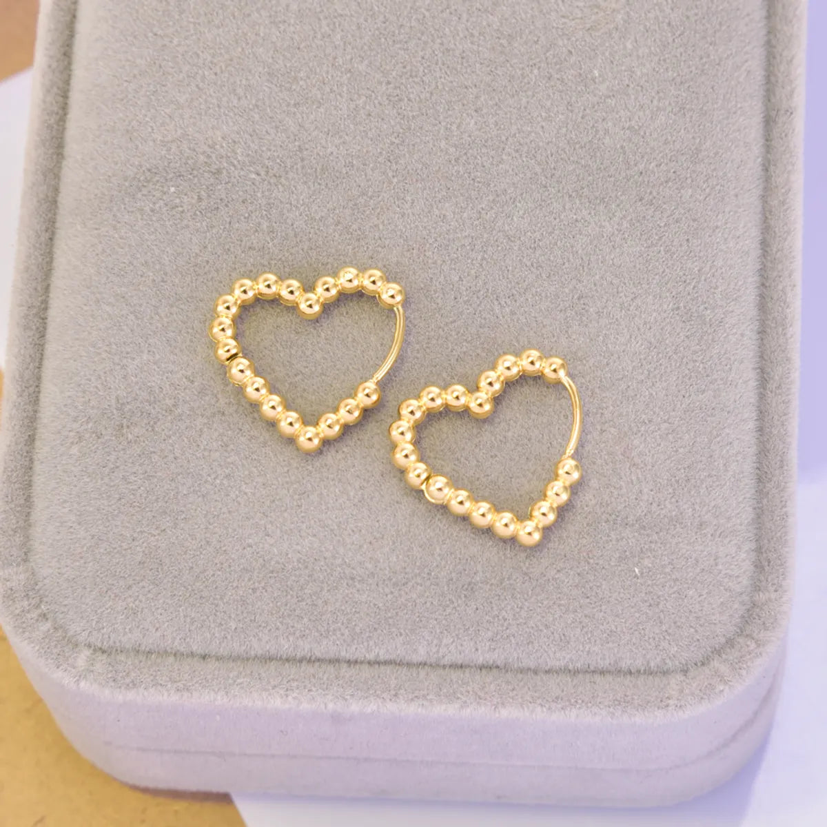 1 Pair Simple Style Geometric Round Heart Shape Titanium Steel 18K Gold Plated Hoop Earrings