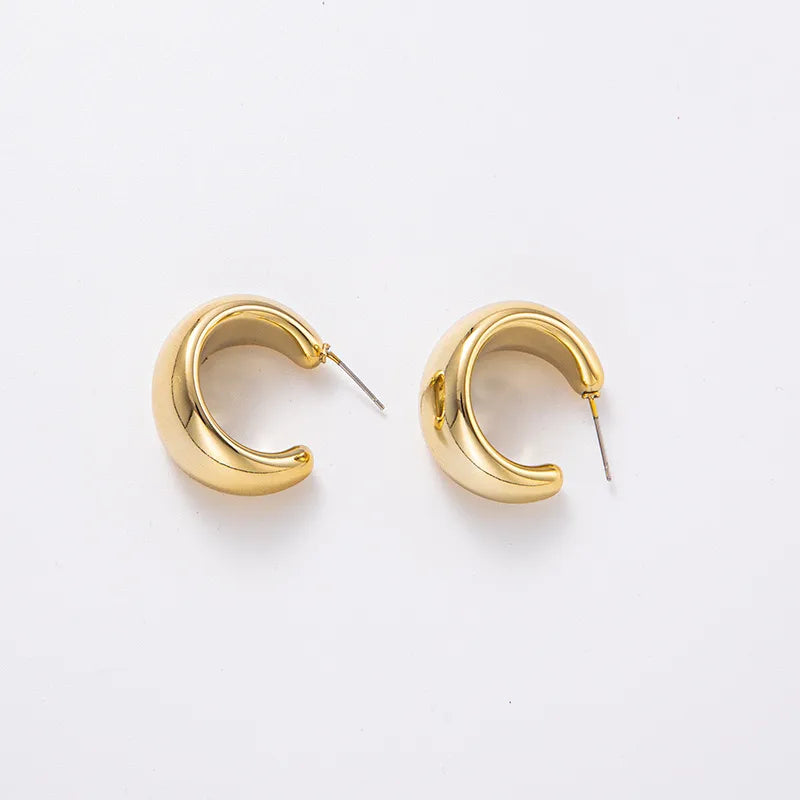 1 Pair Simple Style Geometric Solid Color Plating Arylic Gold Plated Silver Plated Ear Studs