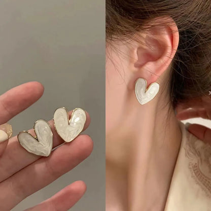 1 Pair Simple Style Heart Shape Alloy Enamel Valentine's Day Women's Ear Studs