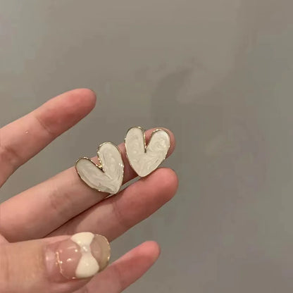 1 Pair Simple Style Heart Shape Alloy Enamel Valentine's Day Women's Ear Studs