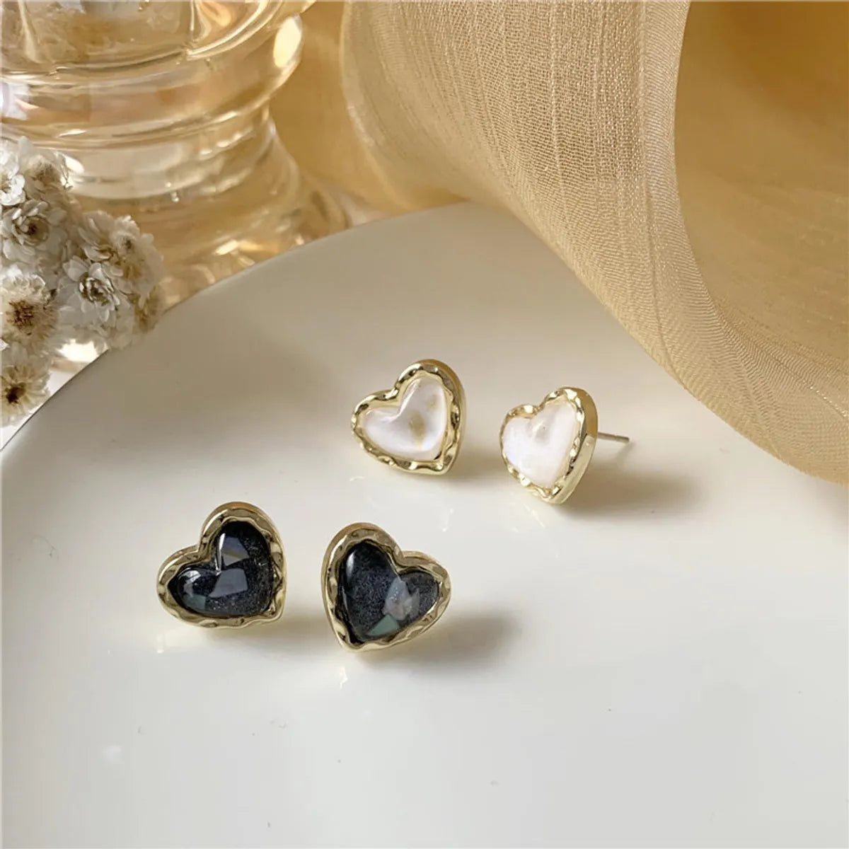 1 Pair Simple Style Heart Shape Alloy Plating Women'S Earrings