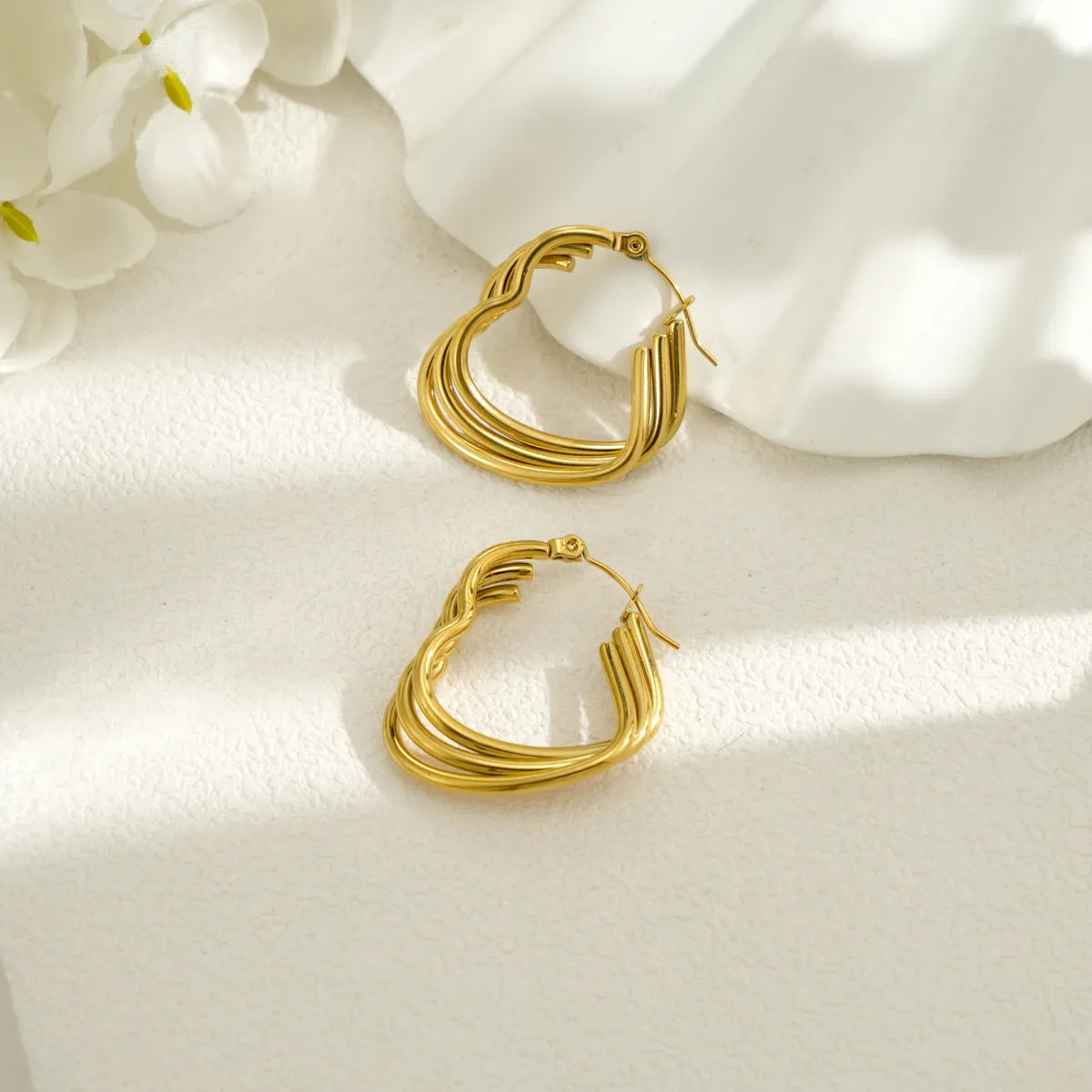 1 Pair Simple Style Heart Shape Asymmetrical 304 Stainless Steel 18K Gold Plated Earrings