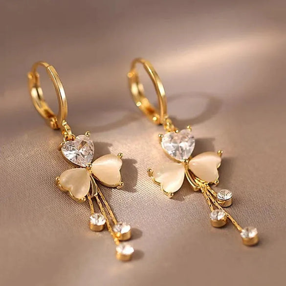 1 Pair Simple Style Heart Shape Inlay Alloy Zircon Drop Earrings