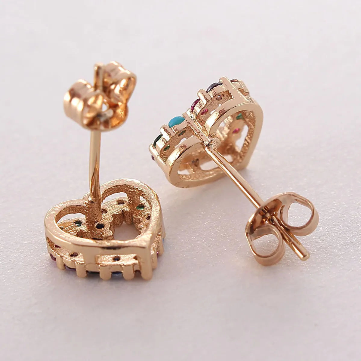 1 Pair Simple Style Heart Shape Inlay Copper Zircon Gold Plated Ear Studs