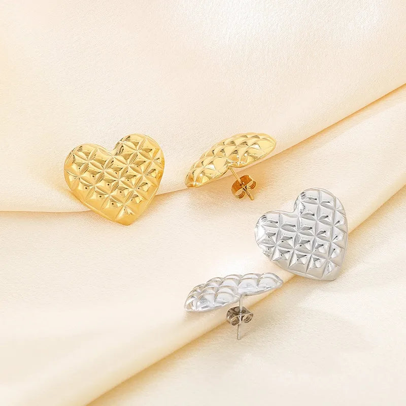 1 Pair Simple Style Heart Shape Plating 304 Stainless Steel 18K Gold Plated Ear Studs