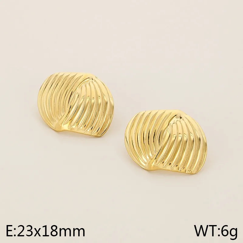 1 Pair Simple Style Heart Shape Plating 304 Stainless Steel 18K Gold Plated Ear Studs