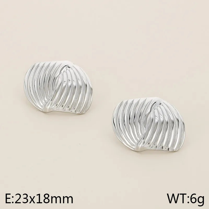 1 Pair Simple Style Heart Shape Plating 304 Stainless Steel 18K Gold Plated Ear Studs