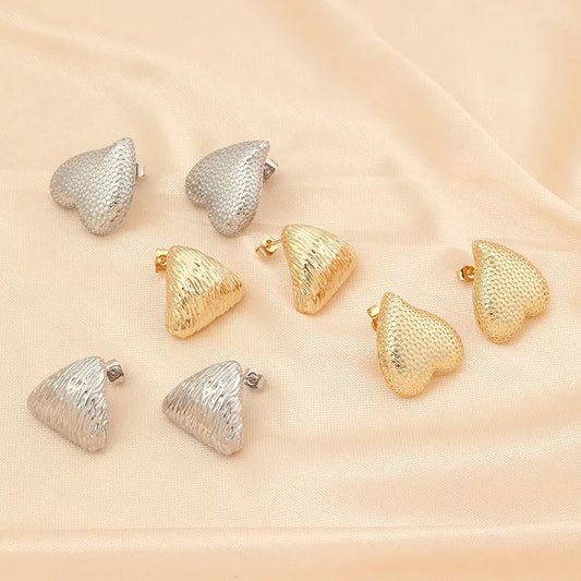 1 Pair Simple Style Heart Shape Plating Copper 18k Gold Plated White Gold Plated Ear Studs