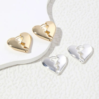 1 Pair Simple Style Heart Shape Plating Copper 18k Gold Plated White Gold Plated Earrings