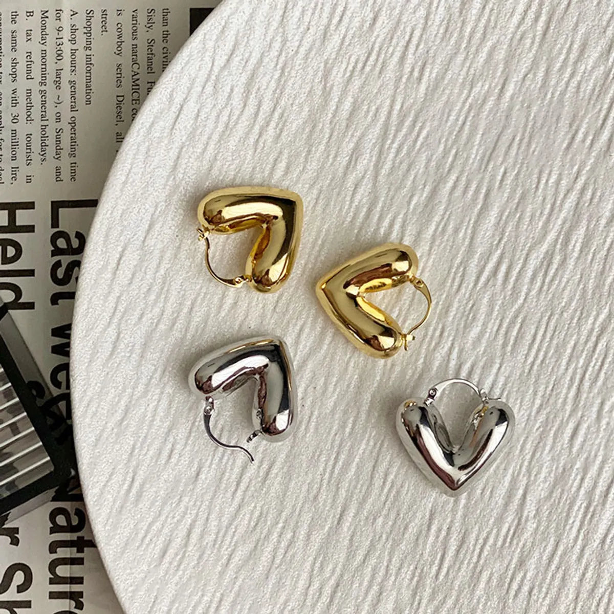 1 Pair Simple Style Heart Shape Plating Copper Earrings