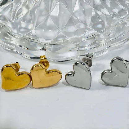 1 Pair Simple Style Heart Shape Plating Stainless Steel 18k Gold Plated Ear Studs