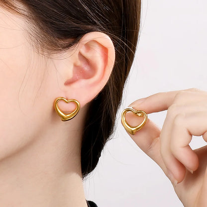 1 Pair Simple Style Heart Shape Stainless Steel Gold Plated Ear Studs