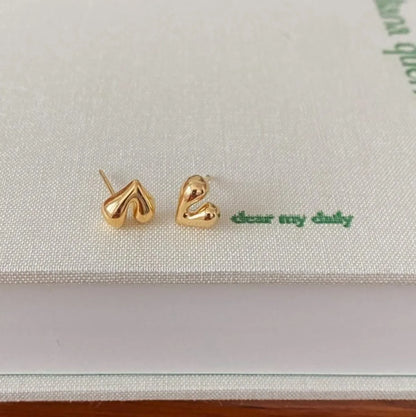 1 Pair Simple Style Heart Shape Sterling Silver Handmade Ear Studs