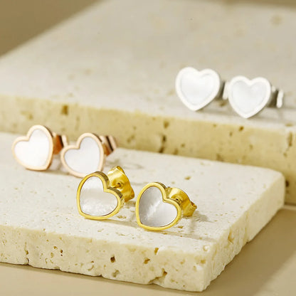 1 Pair Simple Style Heart Shape Titanium Steel Gold Plated Ear Studs