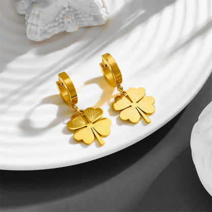 1 Pair Simple Style Heart Shape Plating Titanium Steel Titanium Steel 18K Gold Plated Earrings