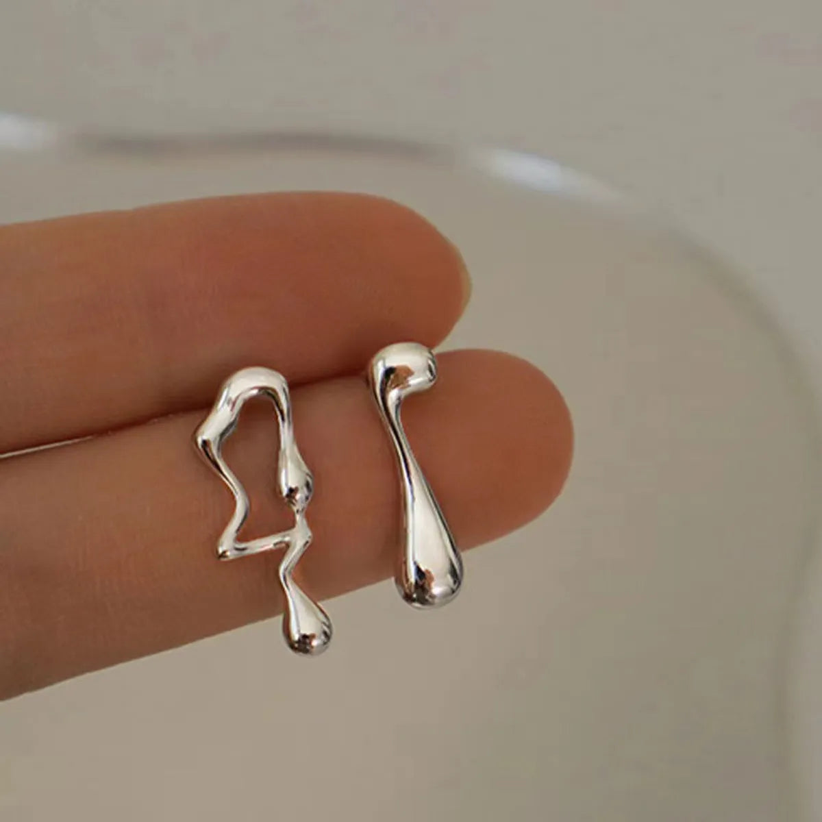 1 Pair Simple Style Irregular Alloy Water Drop Plating Women's Drop Earrings