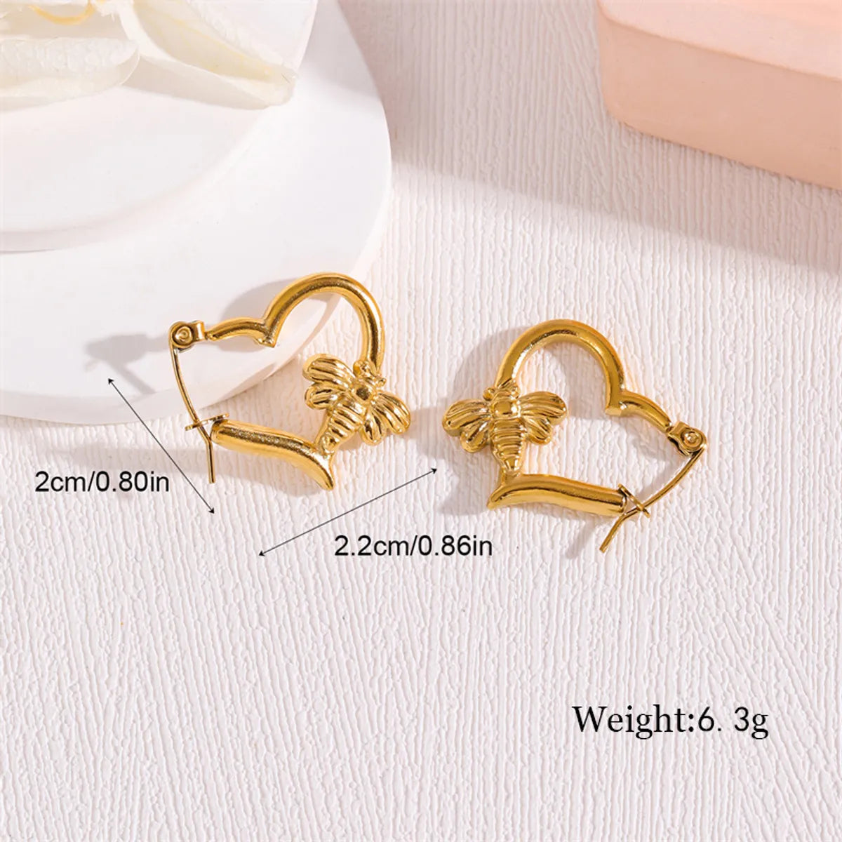 1 Pair Simple Style Irregular Heart Shape Bee Plating Stainless Steel 18k Gold Plated Ear Studs