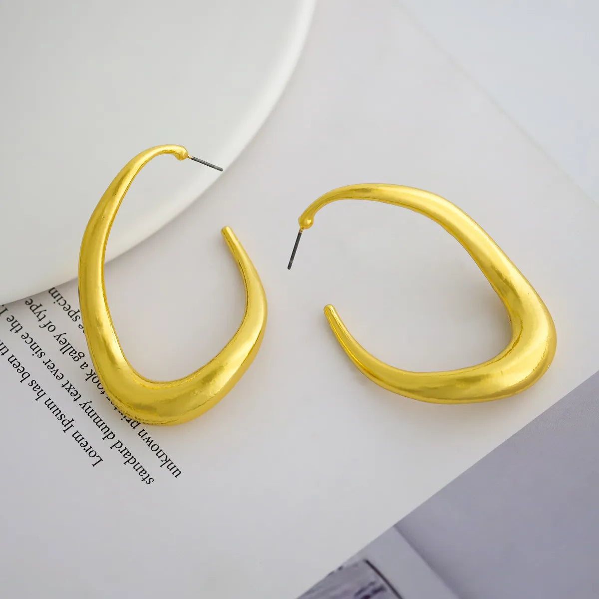 1 Pair Simple Style Irregular Plating Alloy Gold Plated Ear Studs