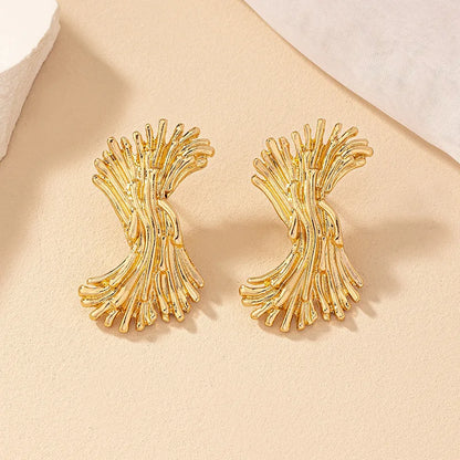 1 Pair Simple Style Irregular Plating Alloy Gold Plated Ear Studs