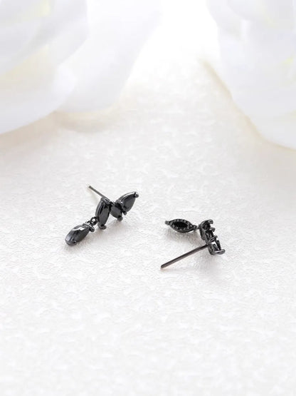 1 Pair Simple Style Irregular Solid Color Plating Inlay Copper Copper Alloy Zircon Black Plated Gun Ear Studs