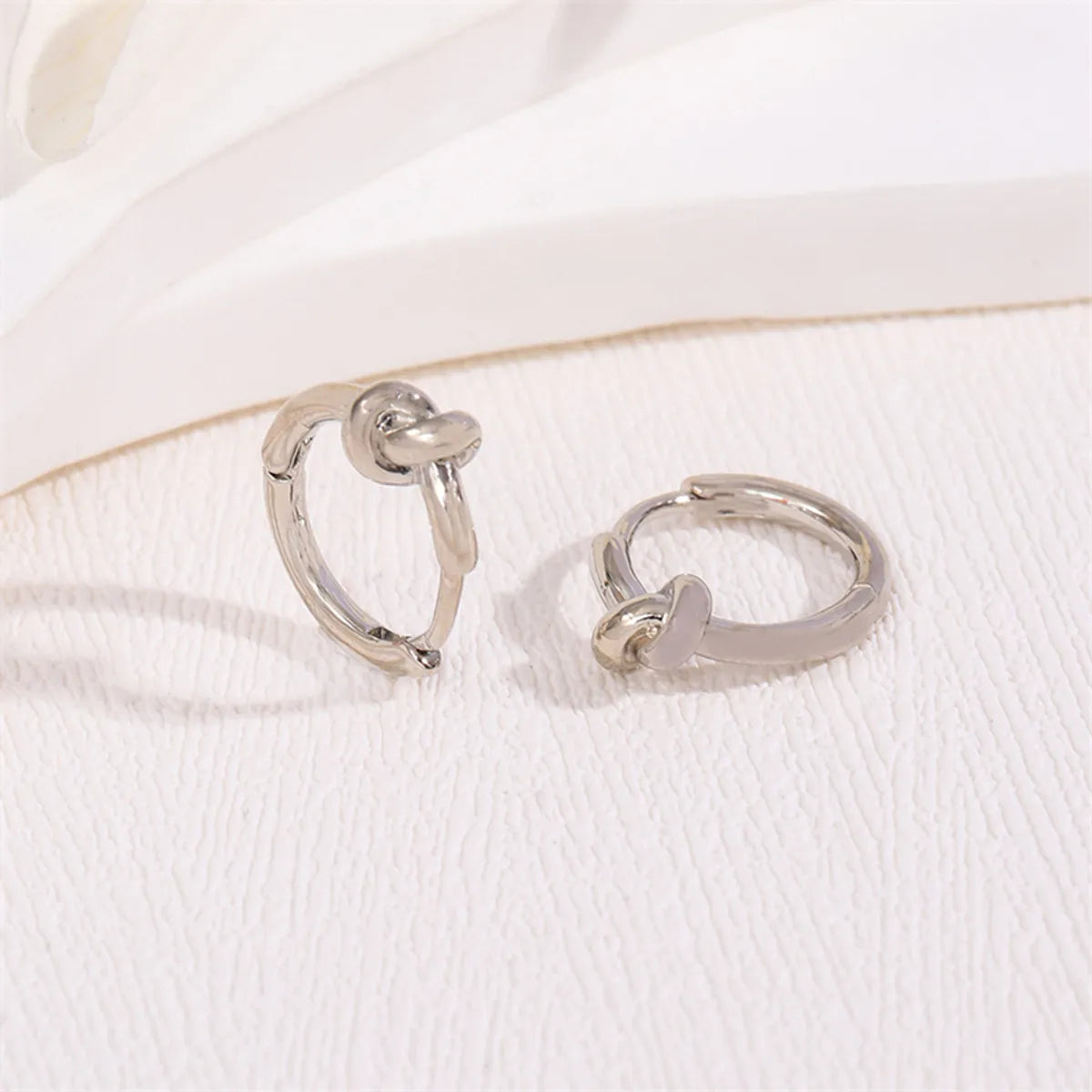 1 Pair Simple Style Knot Brass Rhodium Plated Earrings