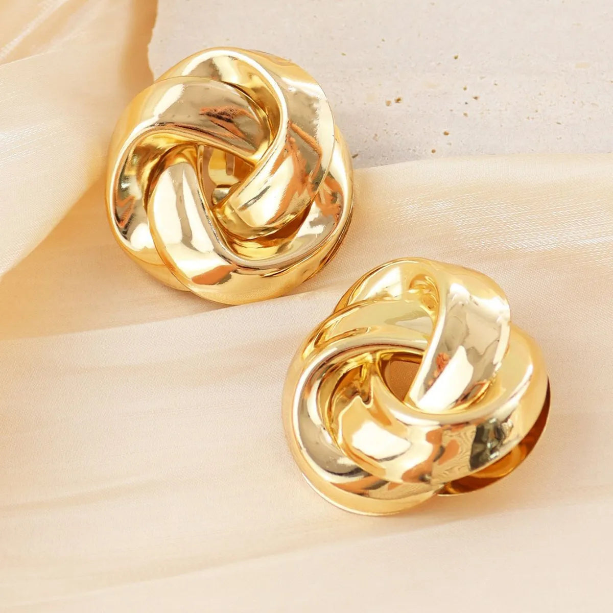 1 Pair Simple Style Knot Plating Metal Ear Studs