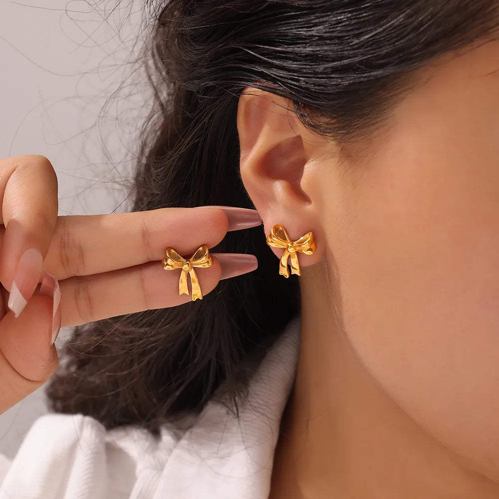 1 Pair Simple Style Korean Style Bow Knot Plating 304 Stainless Steel 18K Gold Plated Ear Studs