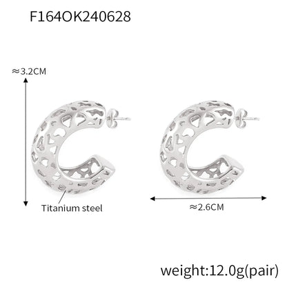 1 Pair Simple Style Korean Style C Shape Heart Shape Plating Hollow Out 304 Stainless Steel 18K Gold Plated Ear Studs