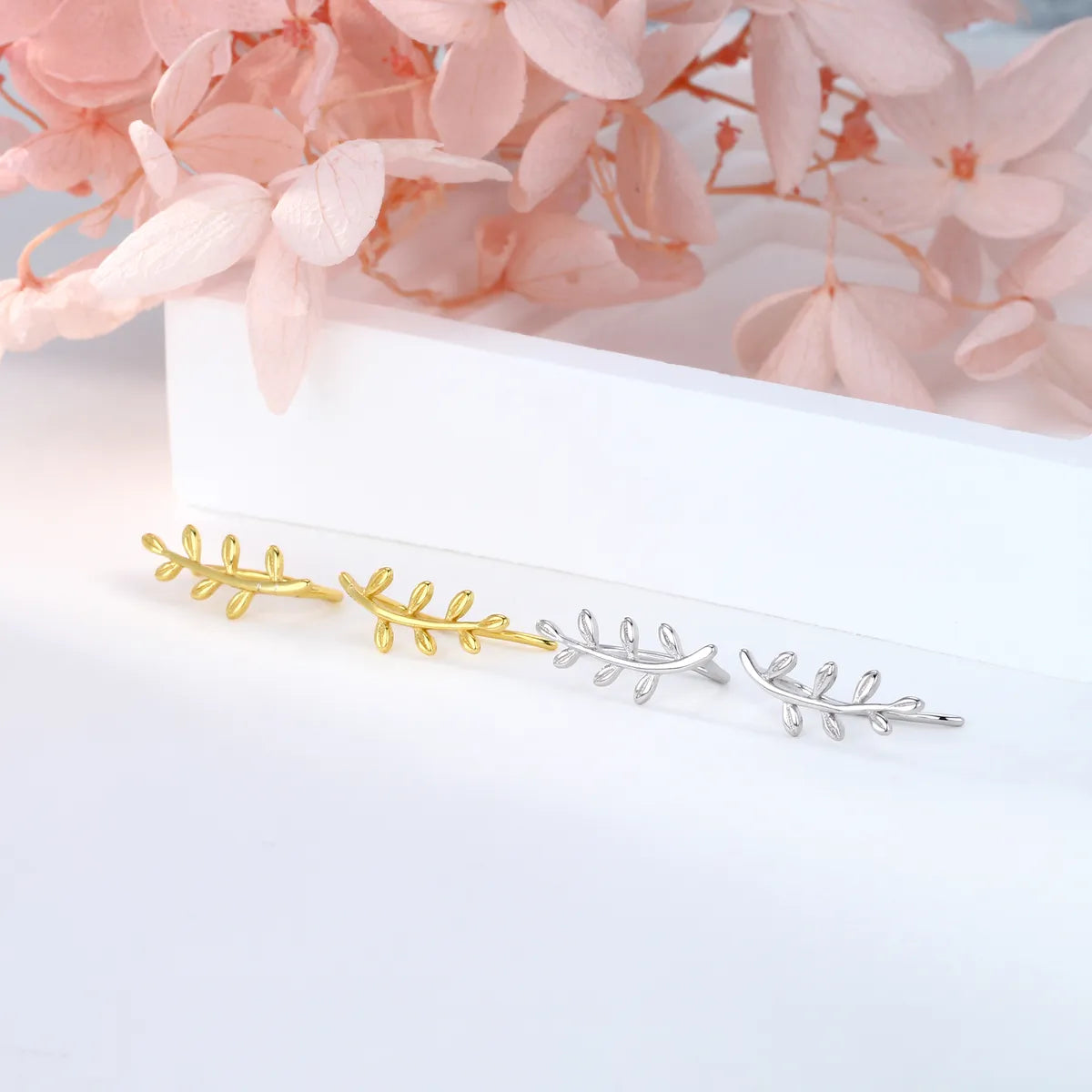 1 Pair Simple Style Leaf Sterling Silver Plating White Gold Plated Gold Plated Ear Clips