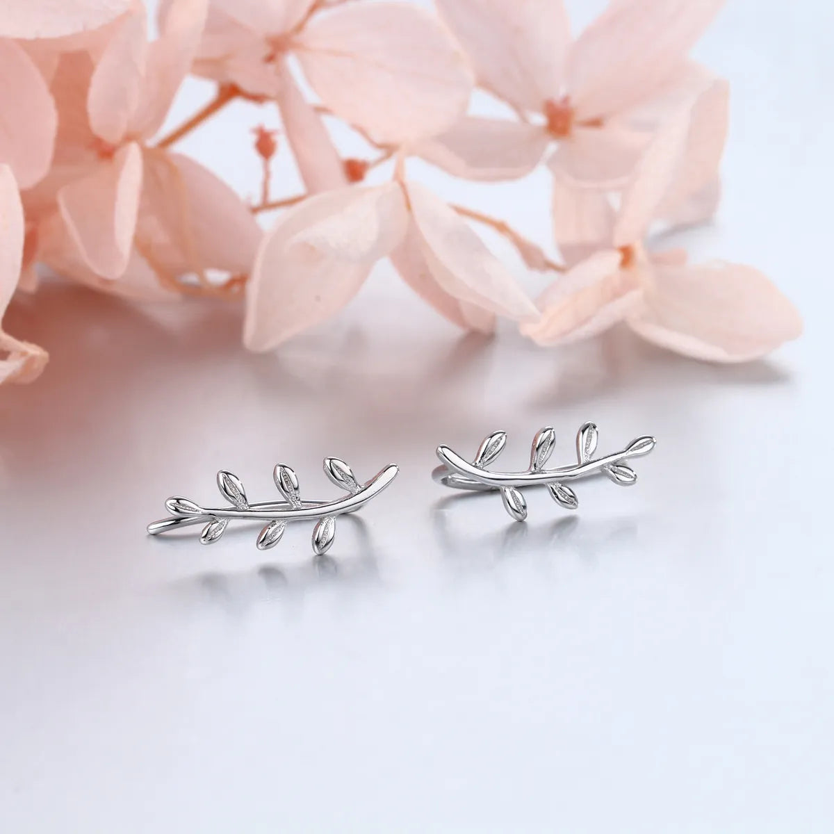 1 Pair Simple Style Leaf Sterling Silver Plating White Gold Plated Gold Plated Ear Clips