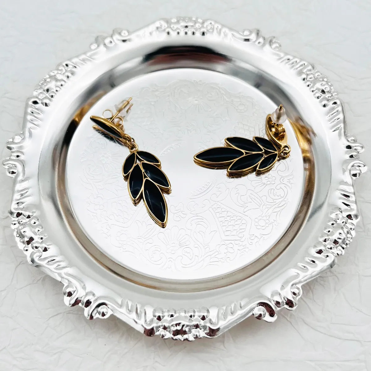 1 Pair Simple Style Leaves Inlay Stainless Steel Obsidian 18K Gold Plated Drop Earrings