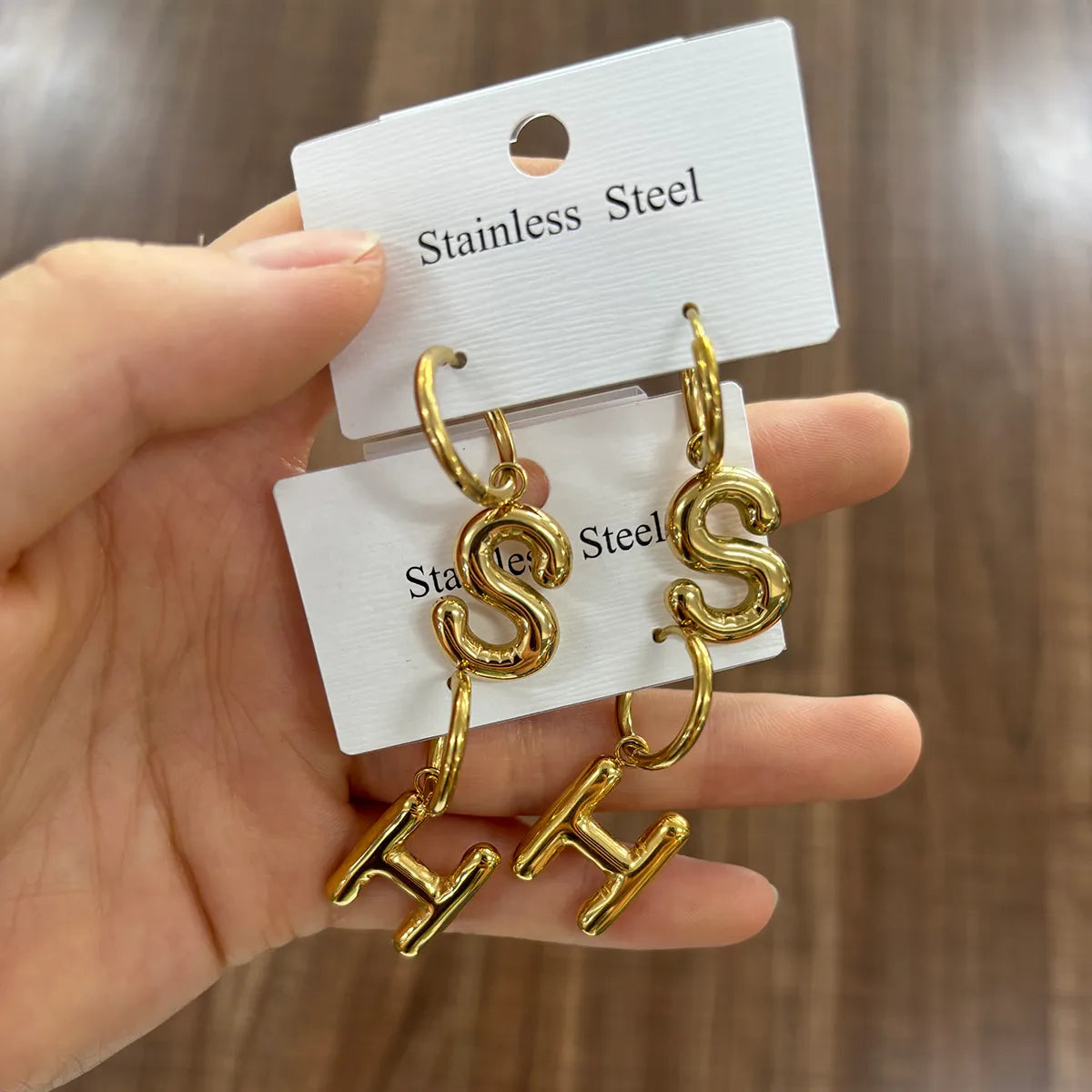 1 Pair Simple Style Letter Plating Pleated 304 Stainless Steel 18K Gold Plated Drop Earrings