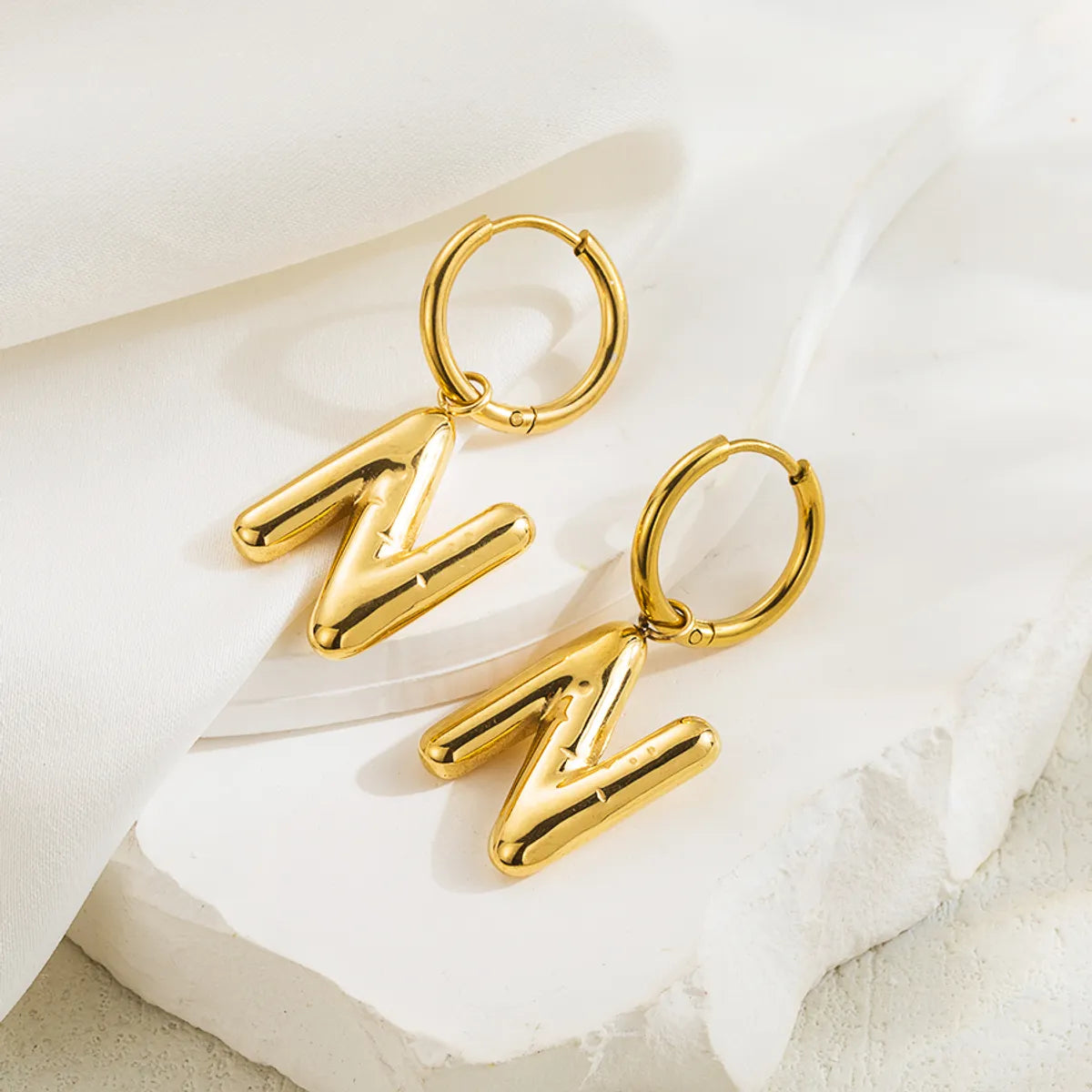 1 Pair Simple Style Letter Plating Pleated 304 Stainless Steel 18K Gold Plated Drop Earrings