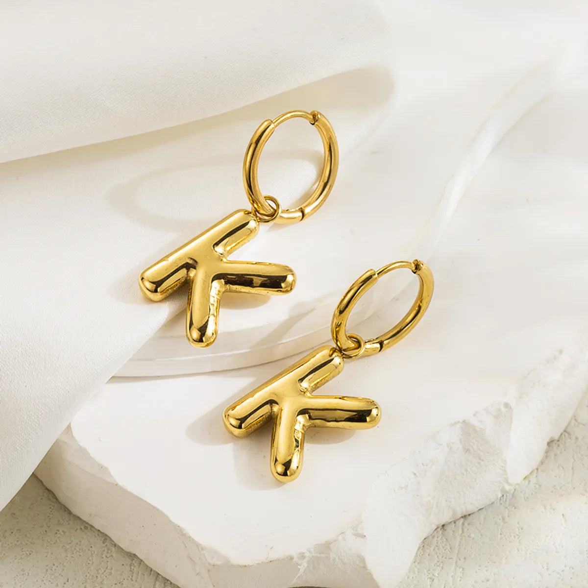 1 Pair Simple Style Letter Plating Pleated 304 Stainless Steel 18K Gold Plated Drop Earrings