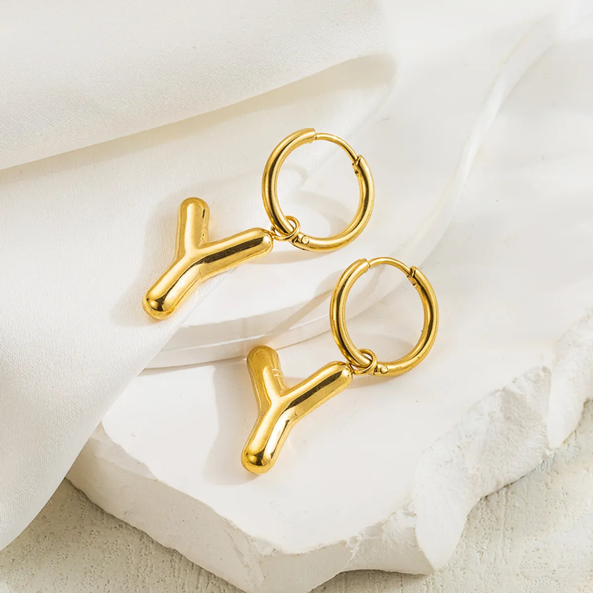 1 Pair Simple Style Letter Plating Pleated 304 Stainless Steel 18K Gold Plated Drop Earrings