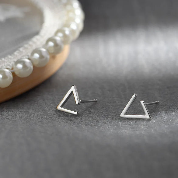 1 Pair Simple Style Letter Snowflake Copper Plated Women's Ear Studs