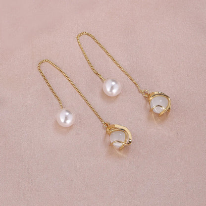 1 Pair Simple Style Moon Alloy Plating Inlay Artificial Pearls Rhinestones Women'S Drop Earrings