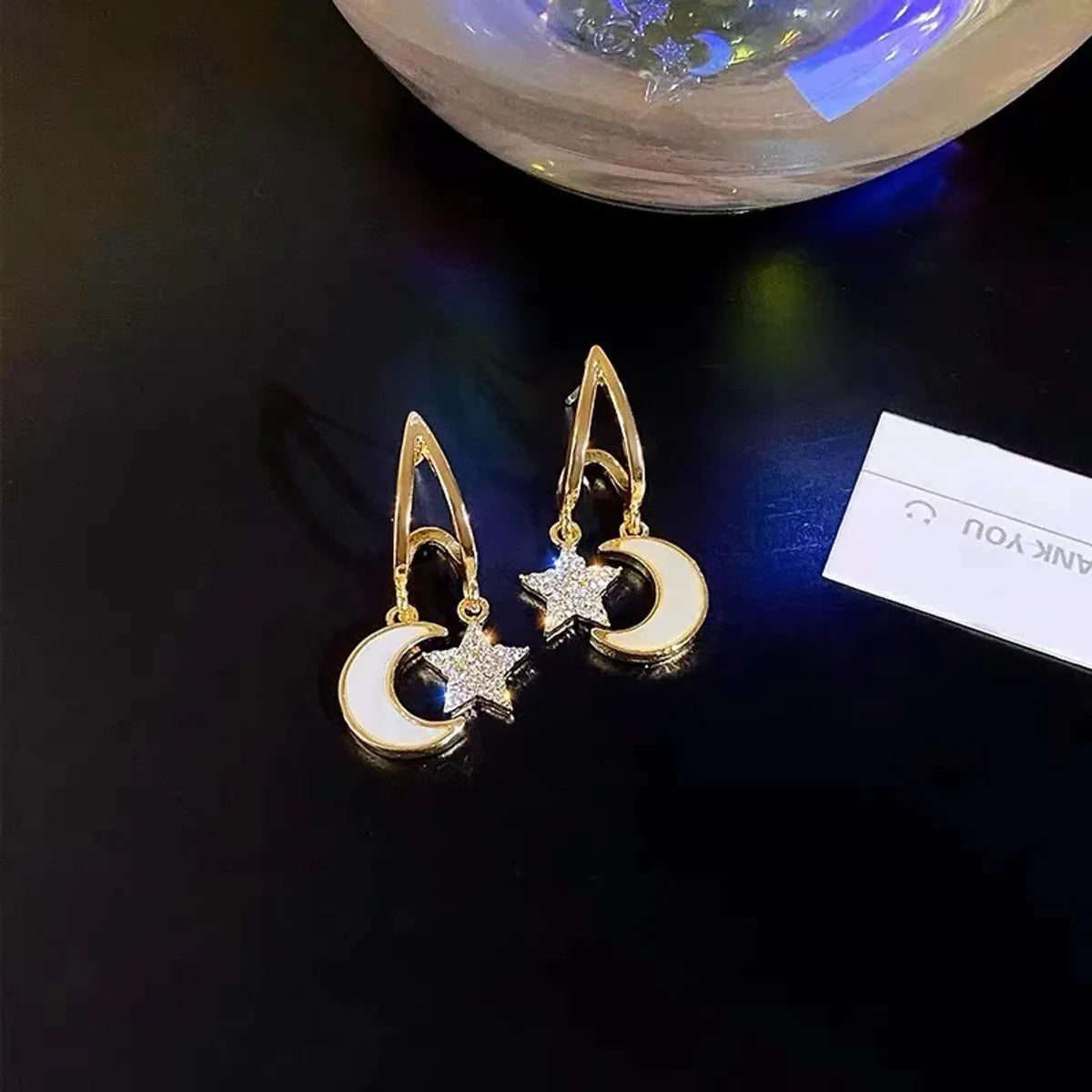 1 Pair Simple Style Moon Inlay Alloy Rhinestones Drop Earrings